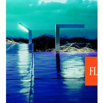 Borne lumineuse à tête pivotante | 45