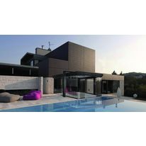 Pergola bioclimatique soutenue par une arche | Open Arche