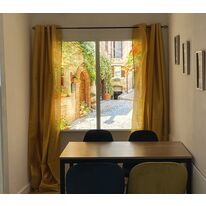 Fausse fenêtre lumineuse en trompe l'œil | LIGHTMANN 