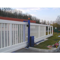 Portails autoportants jusqu'à 12 m de passage | Solano 160 / Solano 192