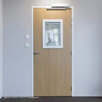 Blocs-portes D.A.S. avec ferme-porte(s) débrayables | Blocs-portes D.A.S acoustiques