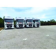 Dalle béton alvéolée pour stabilisation des sols résistant aux poids lourds | Villaroc 120 PL