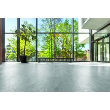 Revêtement de sol souple combinant caoutchouc naturel et synthétique bioattribué|  Noracare