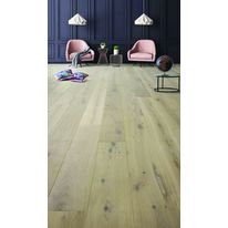 Parquet en chêne massif à lames de différentes largeurs | Dune