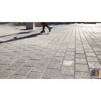 Pavés aspect pierre flammée