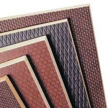 Contreplaqués structurés antidérapants | Qualigrip