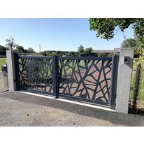Portail aluminium à découpe laser | Brocéliande