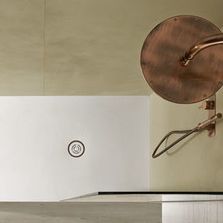 Receveur de douche à anneau métallique | FOCUS BETON