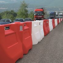 Séparateur de voie K16 en polyéthylène à assemblage facile | SEPARATEUR SECUREOLE 750