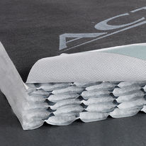 Isolant alvéolaire pour la toiture à volige ou chevrons avec fonction écran de sous-toiture | BOOST'R HYBRID'