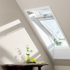Fenêtre de toit Velux Standard à rotation manuelle | Fenêtre Standard