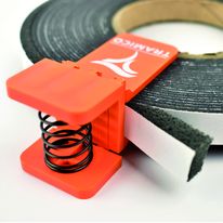 Pince pour maintien de rouleaux de joints mousse après ouverture | Pince Compriband
