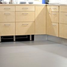 Revêtements de sols antidérapants en 27 coloris | Altro Reliance 25