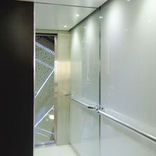 Cabines d’ascenseur complètes et personnalisables | Cabines Série 40