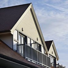 Bardage clin structuré PVC 167 mm 