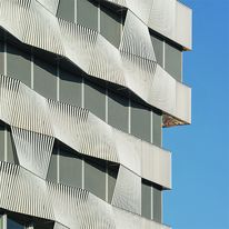 Tissu de protection solaire transparent pour intérieur ou extérieur | Satiné 5500