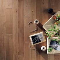 Parquet contrecollé mono-lame chêne huilée cuir pour usage domestique et commercial | DIVA 90 