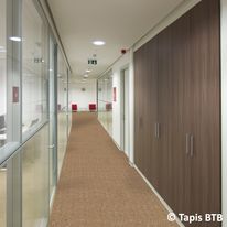 Tapis aiguilleté Benoît G à motifs grains de riz | Benoît G