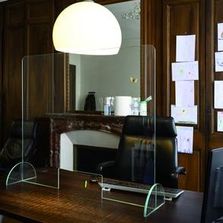 Ecran de protection en verre sanitaire auto-désinfectant | Hygia Glass