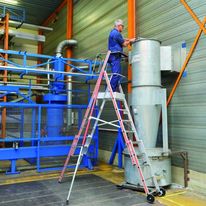 Echelle à plateforme modulaire pour accès en hauteur sécurisé | Hymer ProTect