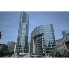 Vitrage de protection solaire à haute transmission lumineuse pour les façades | Stopray Ultraselect 70/33 on Clearvision 