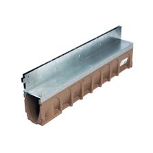 Caniveaux en Béton Polymère avec couverture à fente pour un drainage discret et esthétique | ACO Linedrain