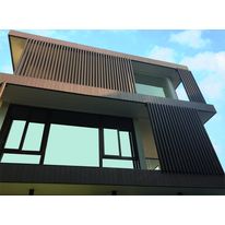 Profilé composite renforcé de bardage ajouré | Briséo