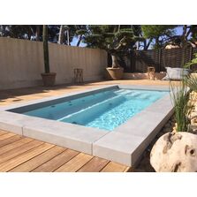 Pièces d'angle pour finition de tour de piscine ou habillage de muret