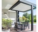 Pergola bioclimatique en aluminium à lames orientables et 100 % personnalisable | SOKO