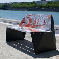 Banc urbain | Banc Graph en acier avec décor personnalisable