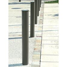 Bornes et potelets en acier thermolaqué | Tiby