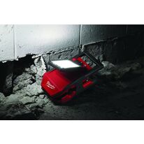 Projecteur de zone à tête pivotante | M18 PAL2