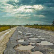 Liant pour réparation de nids-de-poule et fissures de voies endommagées  | ROAD ROCK
