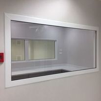 Châssis vitré aluminium plombé anti-x sur mesure | ANTI-X