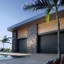 Volet roulant grandes dimensions anticyclonique en aluminium | zones tropicales