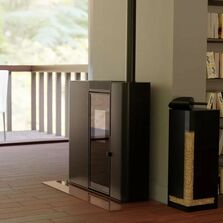 Poêle à granulés slim acier noir - 7,6 kW | E PAKE 7   