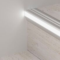 Profilé lumineux pour escalier | Prolight Protect G/9/F en aluminium anodisé argent avec LED horizontale intégrée