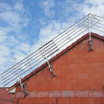 Garde-corps temporaires pour toitures | Frenehard