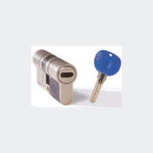 Système de contrôle d'accès logé dans un cylindre double entrée ou un ensemble serrure | I-TEC