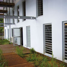 Système de ventelles à lames orientables | Ouvea