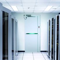 Porte acier sécurisée avec serrure électronique motorisée | Porte Technica Elec