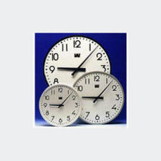 Gamme d&#8217;horloges analogiques pour l'intérieur | Design