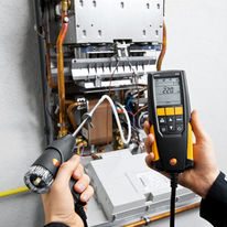Analyseur pour chaudières à condensation de 4 à 400 kW | Testo 310