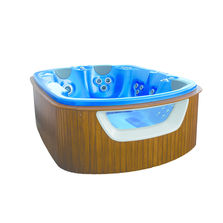 Spa à quatre places et une chaise longue | Spa 611-612