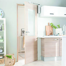 Motorisation polyvalente pour portes battantes | Nesdoor