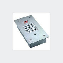 Pupitre d'appel pour recherche jusqu'à 99 personnes