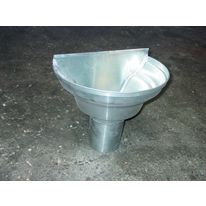 Boîte à eau en acier ou zinc | Boîte à eau