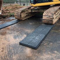 Tapis de circulation pour sols non préparés et accès aux chantiers | 40 Intense