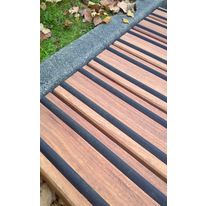 Insert EPDM antidérapant pour platelage bois | Hevea Grip