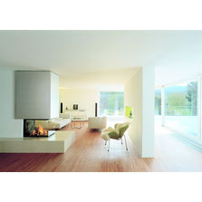 Cheminée à porte vitrée trois faces | Pi